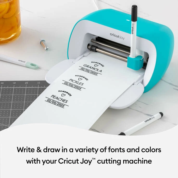 Cricut Joy™ Permanent Markers 1.0 Mm, Red/Green/Blue (3 Ct) 5 Cricut Joy™ Permanent Markers 1.0 Mm, Red/Green/Blue (3 Ct) - Image 3